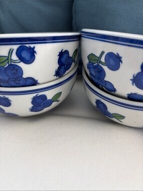April Cornell Blueberry Ceramic Bowls - Set of 4